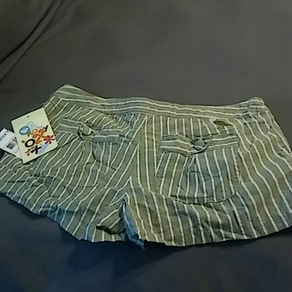 Shorts - Picture 2 of 2